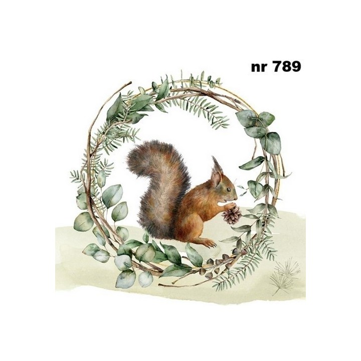 Squirrel in natural wreath servet 33x33cm