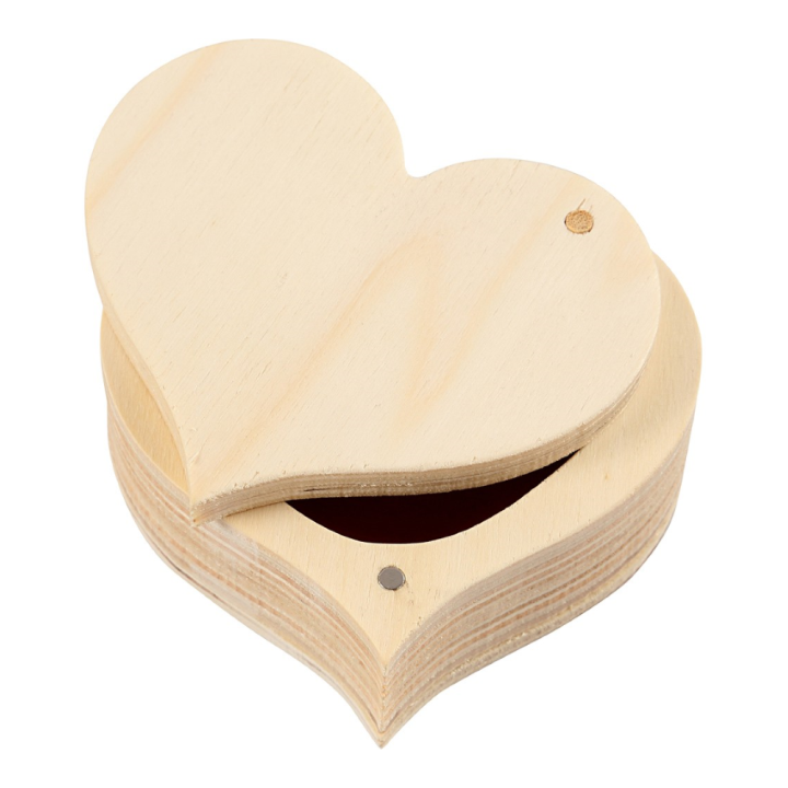 CC Houten hart doosje b: 9cm h: 4cm